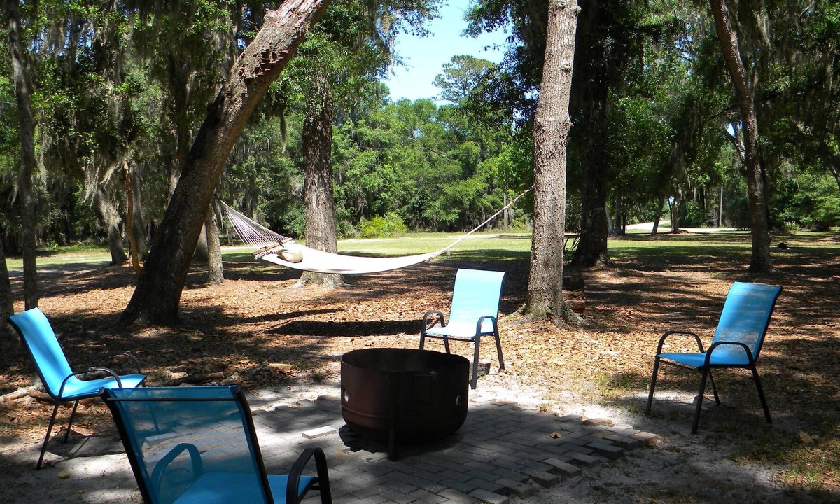 Midway Cottage | 1.5 acres of Pristine Woodland. Shared dock 1 mile away.