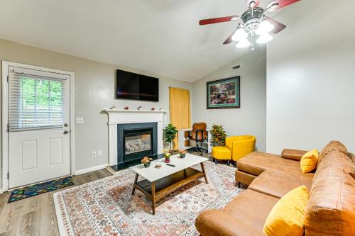 Greenville House | 1 Mi to ECU Hospital: Greenville Home w/Yard!