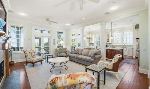Saint Helena Island House | 108 Davis Love