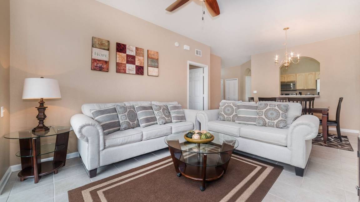 Windsor Hills Apartment | 116 m² Apartment ∙ 3 bedrooms ∙ 6 guests