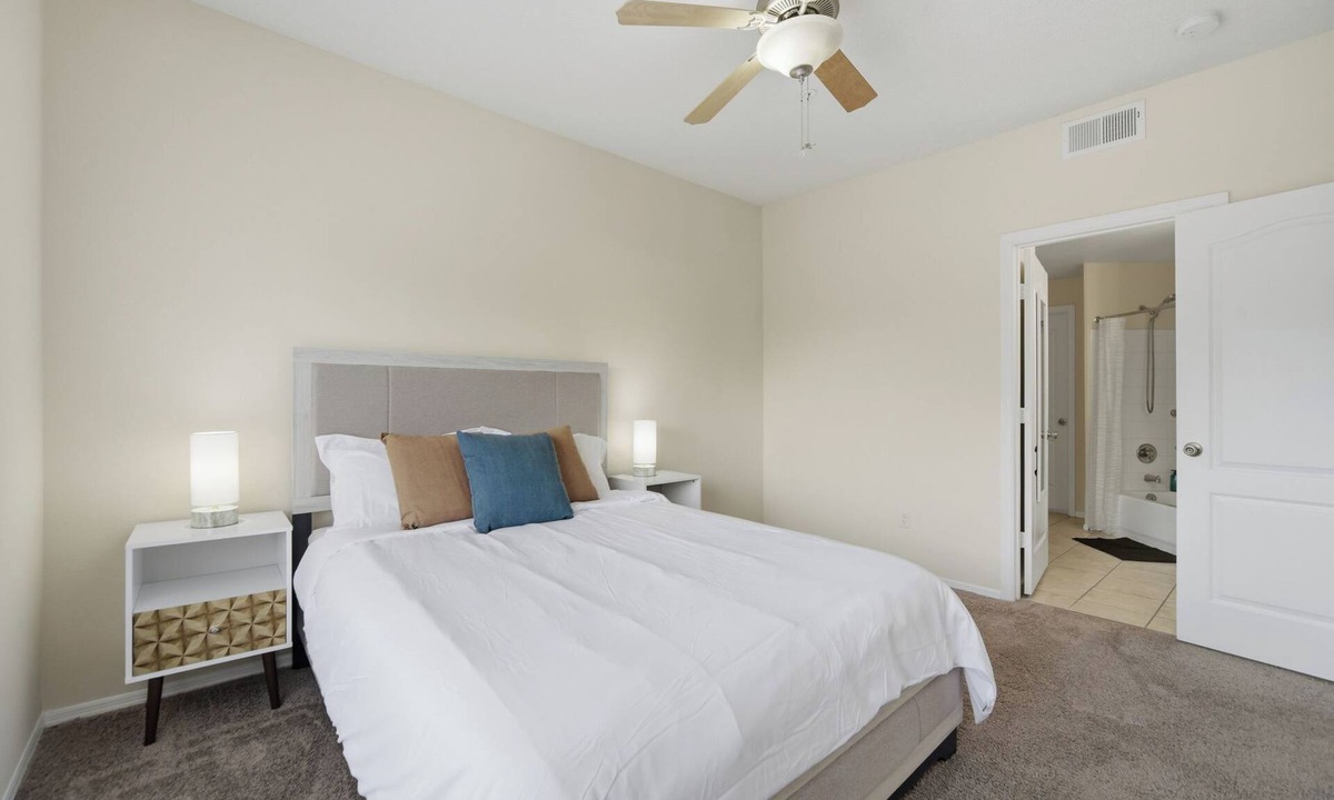 Winter Springs Apartment | 1BR with Open-Concept Living