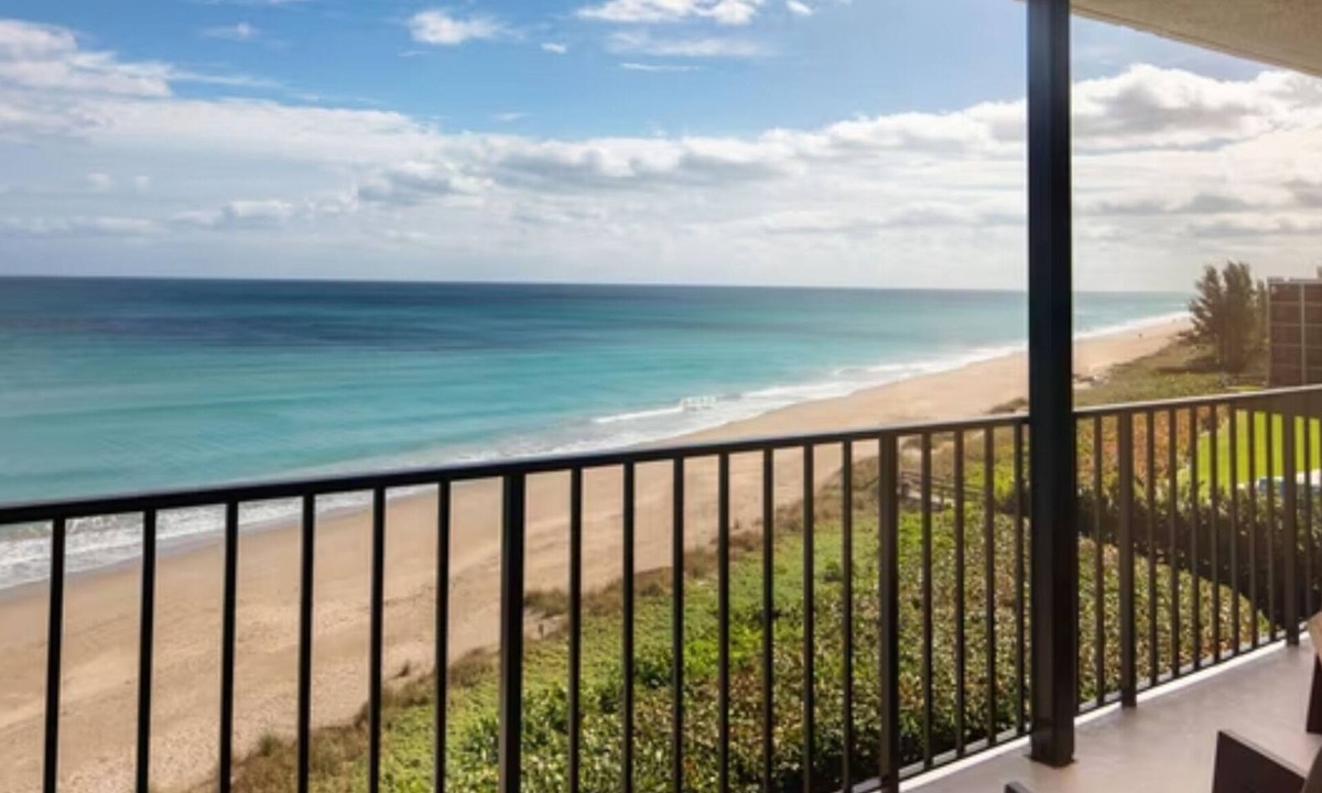 Hutchinson Island South Condo | 2 BD Villa, Sleeps 6, Full Kitchen at Jensen Beach, Marriott Vistana Beach Club