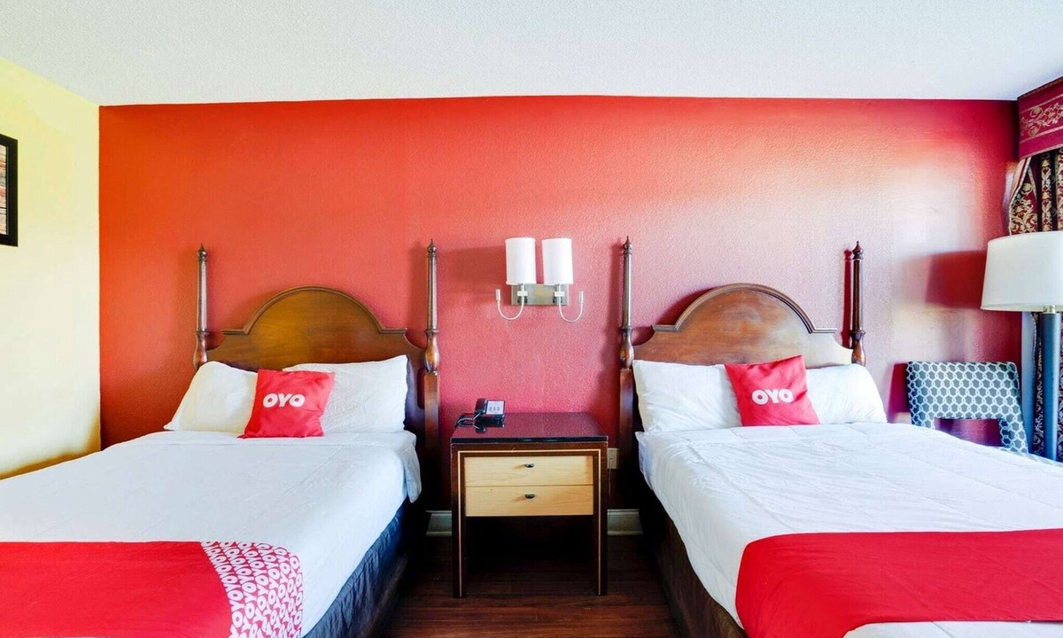 Cape Fear Apartment | 2 Full Bed | Non-Smoking