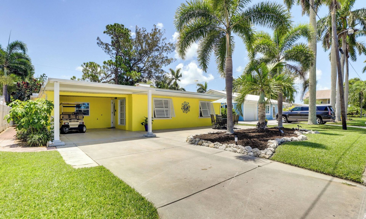 Whitney Beach House | 2 Mi to Bradenton Beach: Water-View Home w/BBQ