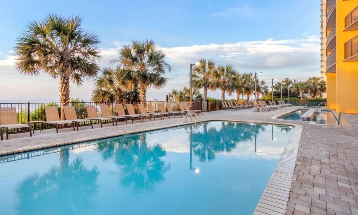 Myrtle Beach Hotel | 2 Separate 2BR Suites | Private Balconies, Beach, Pool & Spa Access