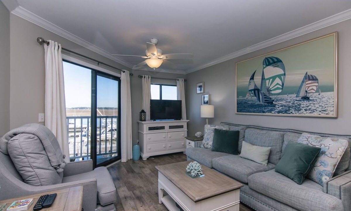 Edisto Island Condo | 216 Bay Creek Villa-Beautiful 2nd Floor Villa;Private Balcony;Water Views;Communal Pool
