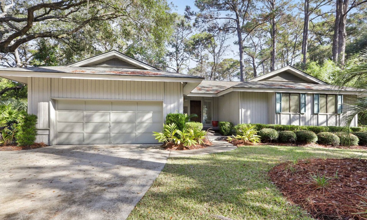 Heritage Woods House | 3 BR/3BA Home + Plus a Bonus BR- Fenced W/Private Pool