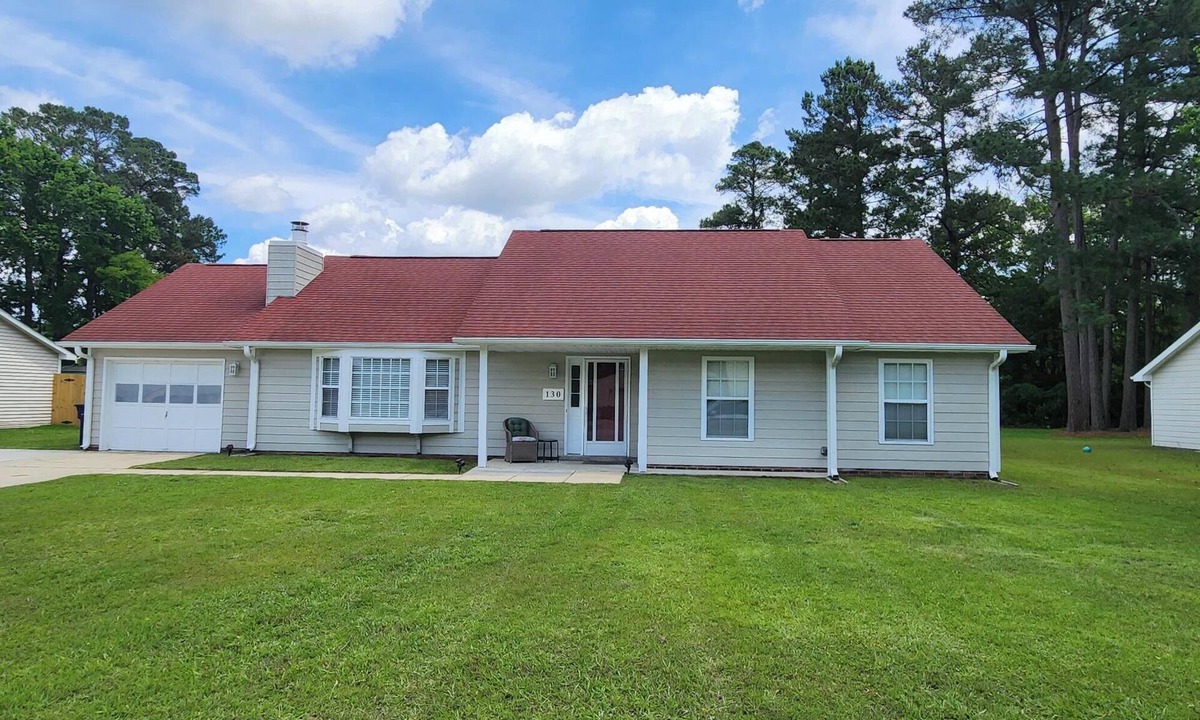Jacksonville House | 3 BR, Pet Friendly, Covered Outdoor Patio, Sweet Kitchen, Easy, Central Location