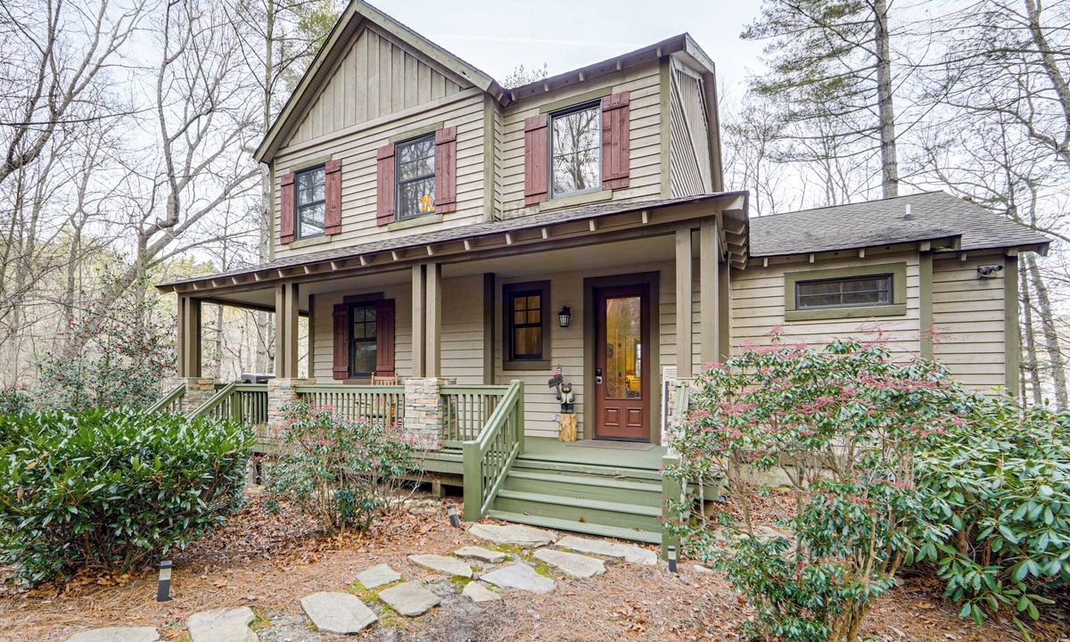 Bear Lake Reserve House | 4 Mi to Bear Creek Lake! Serene Escape w/Deck