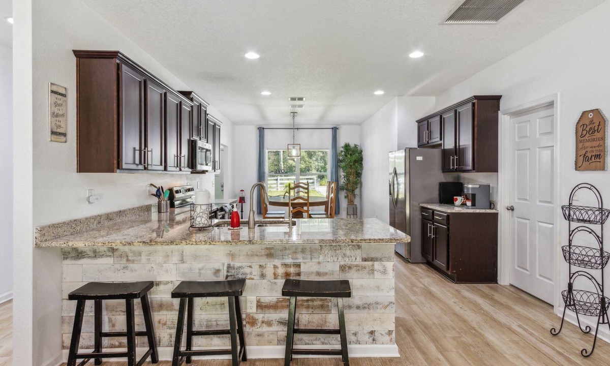 Westside House | 4BR Home w/Private Fenced Yard, Firepit & Dogs OK