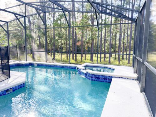 Calabay Parc Villa | 5 bedrooms pool and spa home with game room Calabay