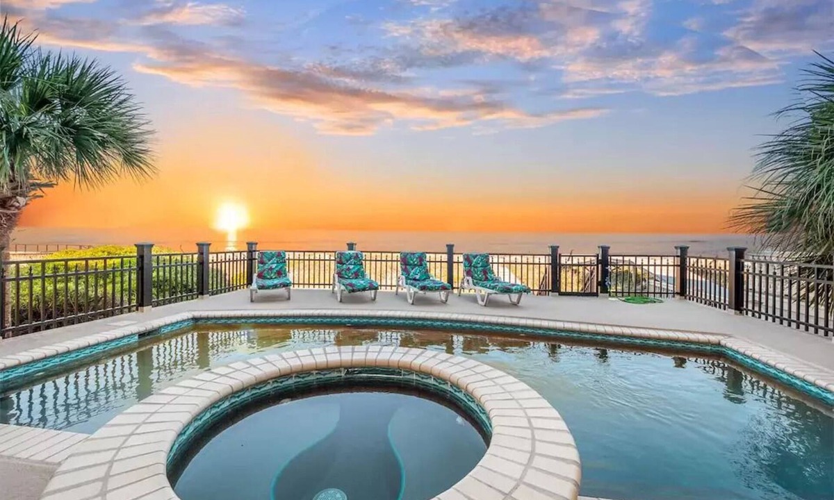 Palmetto Dunes House | 5 Singleton Beach Place Direct Oceanfront 6 Bedroom HHI Mid Island
