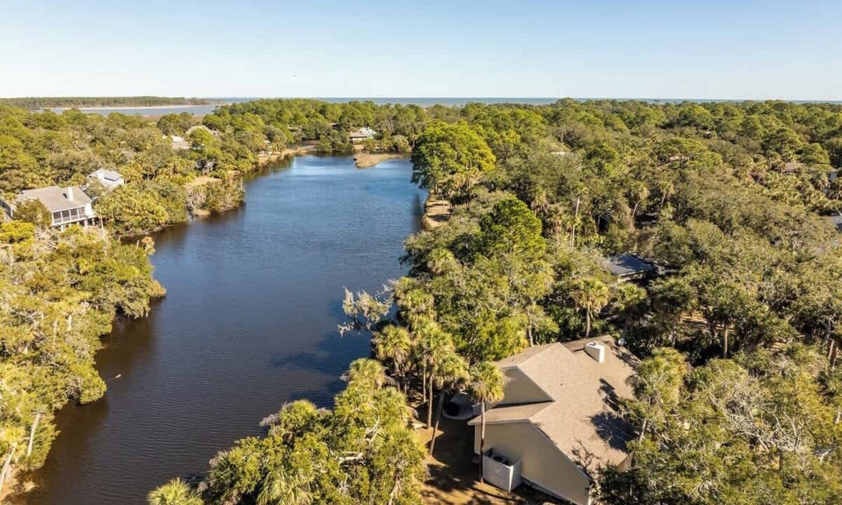 Blue Heron Lake House | 514 Remora Dr - Private Lakefront View