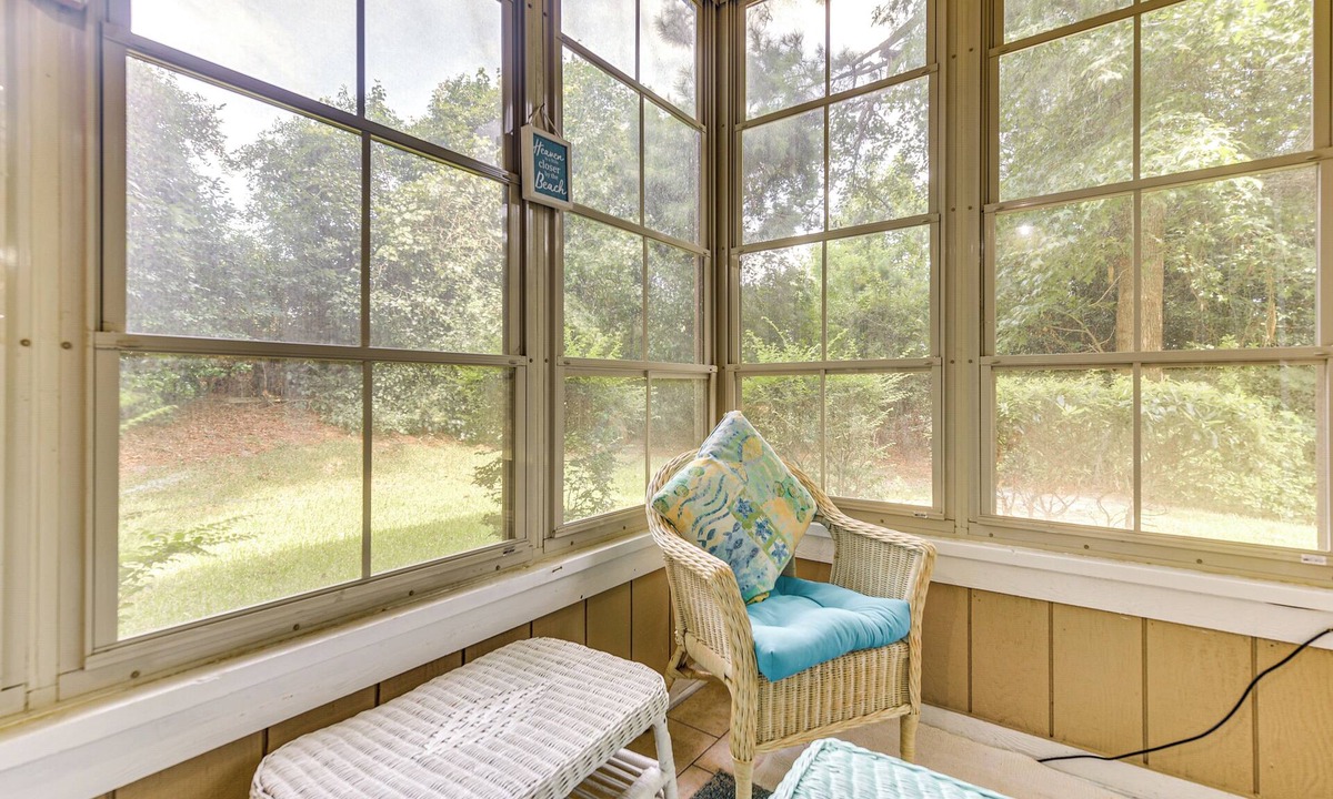 Little River Apartment | 7 Mi to North Myrtle Beach: Condo w/Pool Access