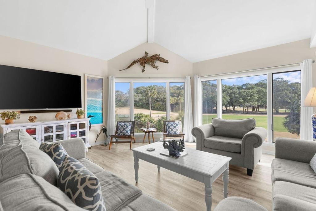 Spinnaker Beachhouses Villa | 758 Spinnaker Beach House