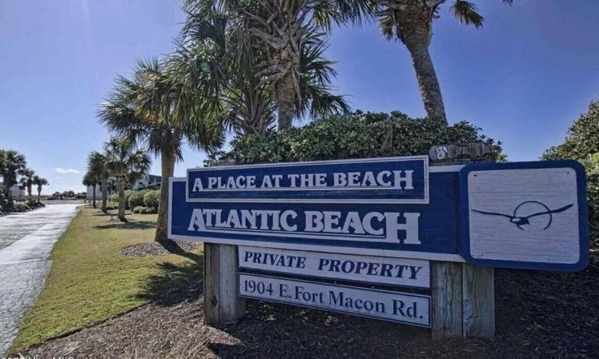 Morehead City Condo | A Place at the Beach III, Ocean Front Condo Family Friendly Resort