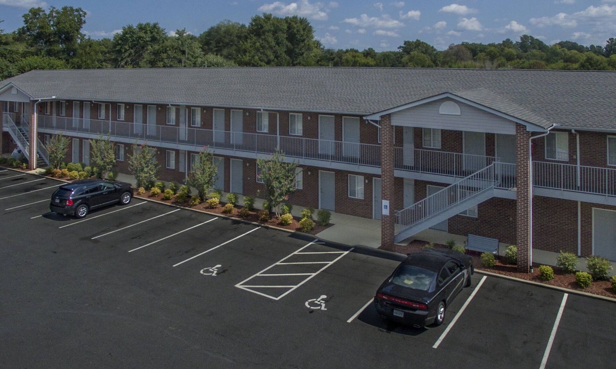Concord Apartment | Affordable Suites Concord