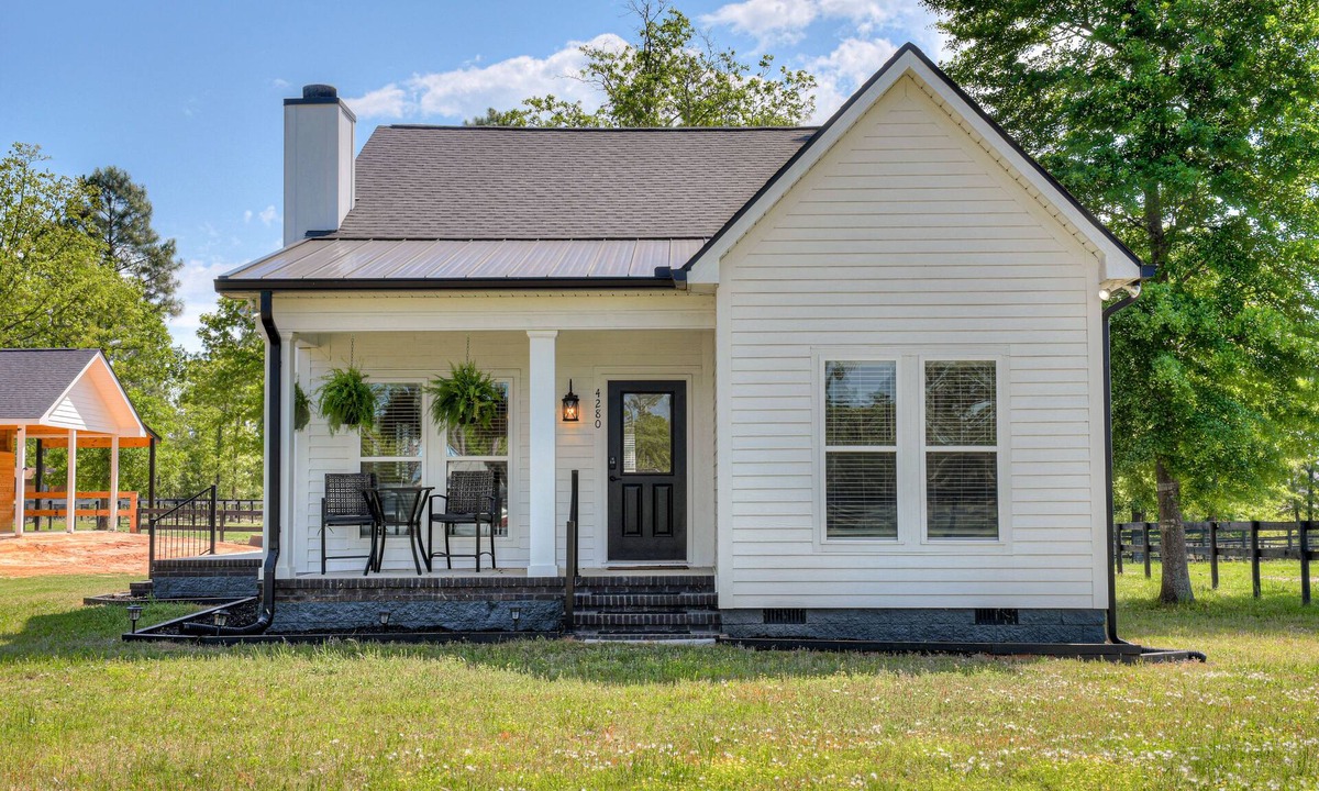 Aiken House | Aiken’s coveted Bridle Creek Equestrian Community