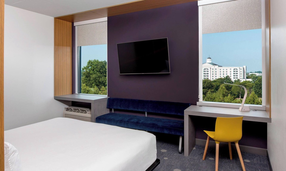 Ballantyne Hotel | Aloft by Marriott Charlotte Ballantyne