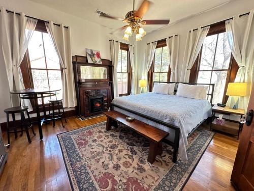 Alpine Hotel | Alpine Bed and Breakfast