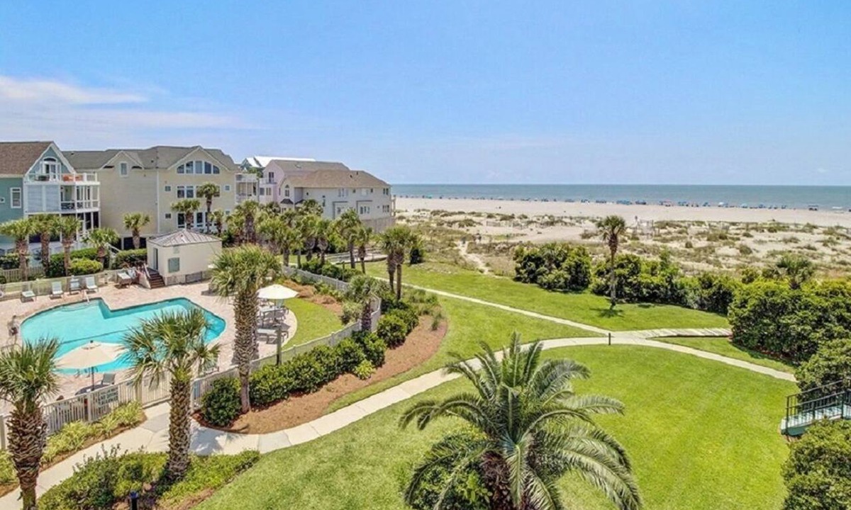 Isle of Palms Condo | Award-Winning Resort Amenities | Summerhouse 305