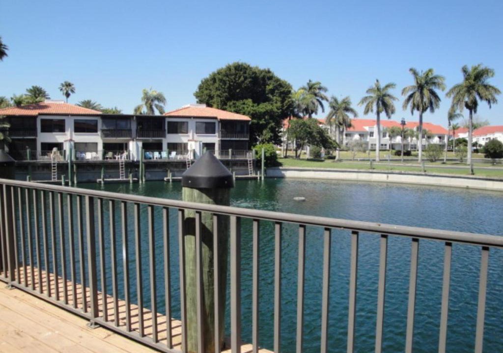 Isla del Sol House | Bahia Soak up the Florida Sunshine