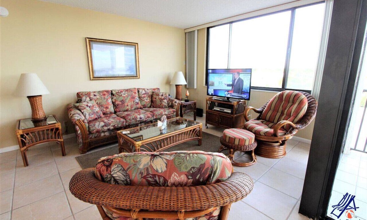 Isla del Sol Condo | Bay Front Serenity: 4th Floor 2BD/2BA at Isla Del