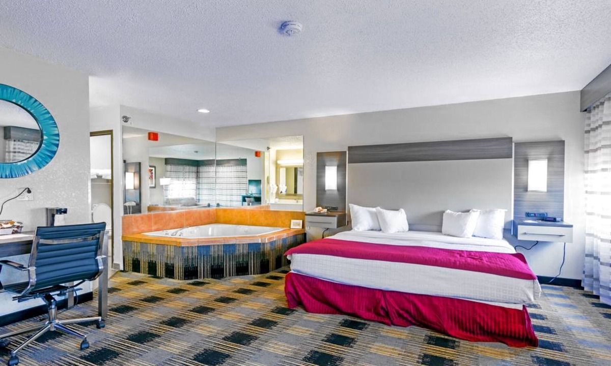 Jackson Hotel | Baymont by Wyndham Jackson