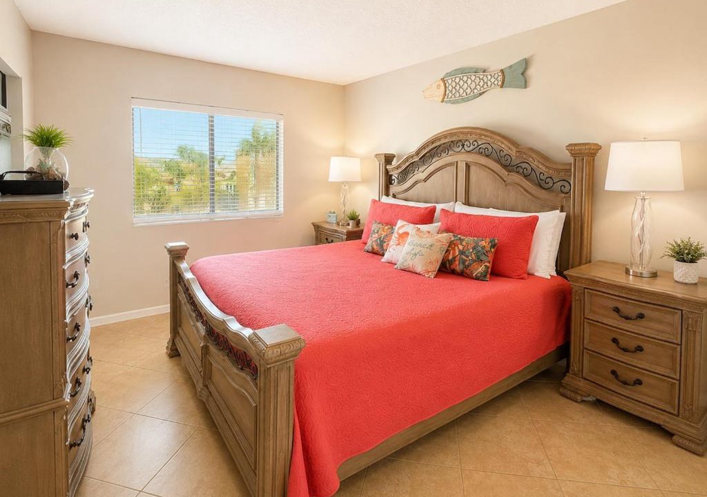 Indian Shores Apartment | Beach Palms- Unit 102