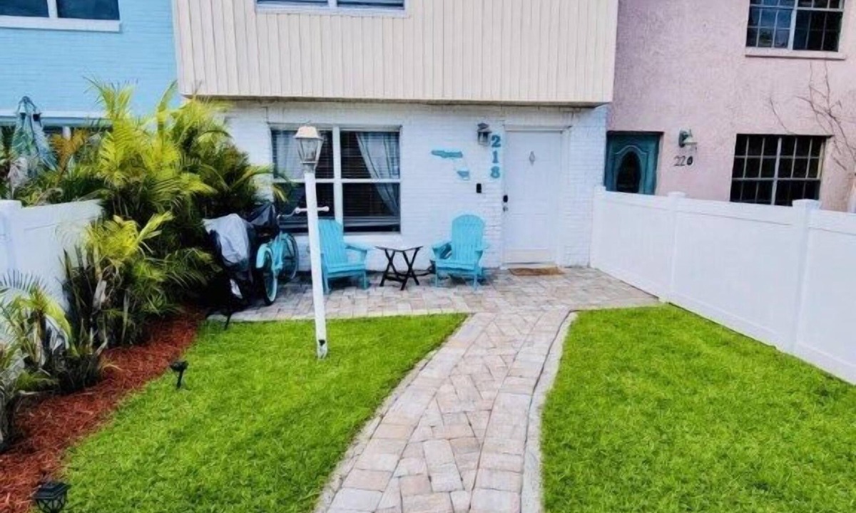 Cape Caneveral Beach Gardens House | Beachside Space Coast Townhouse