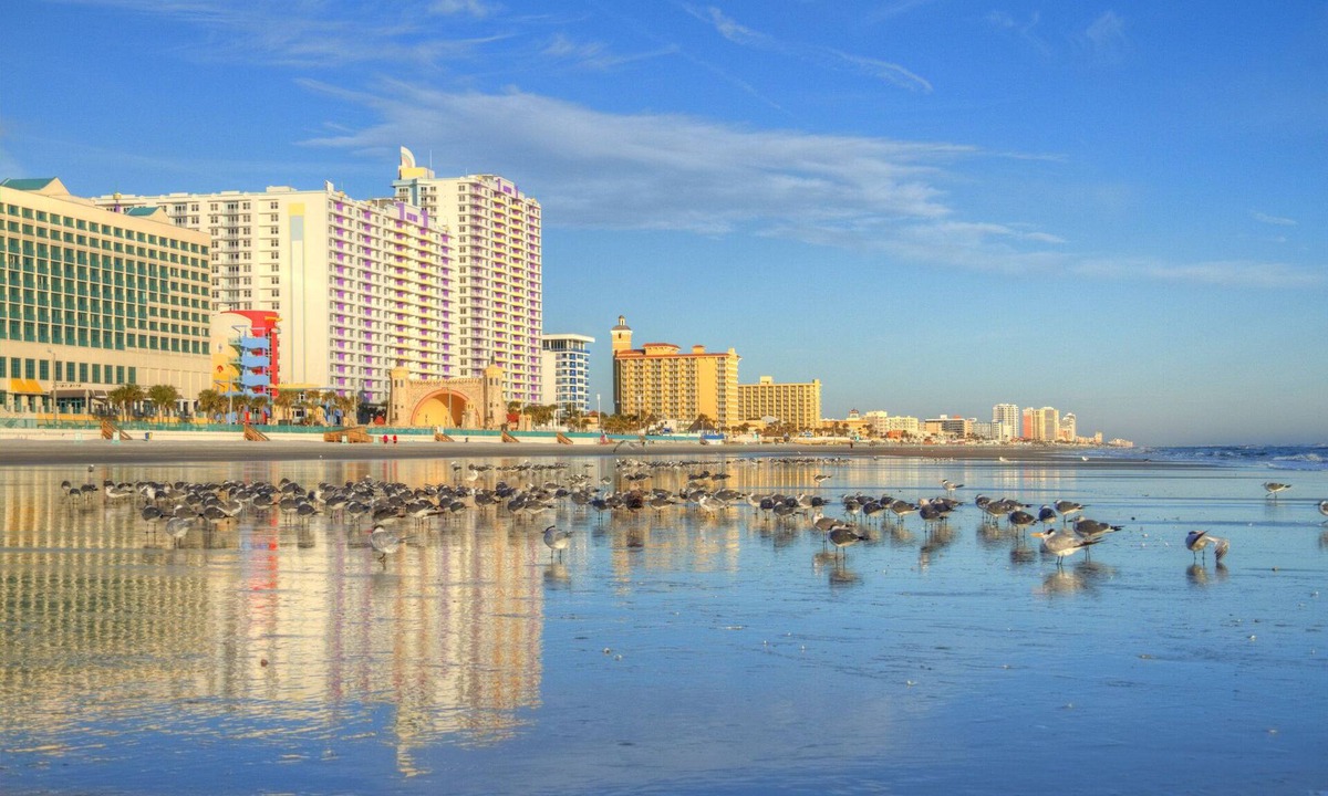 Daytona Beach Resort | Beachside Sun and Daytona Fun!