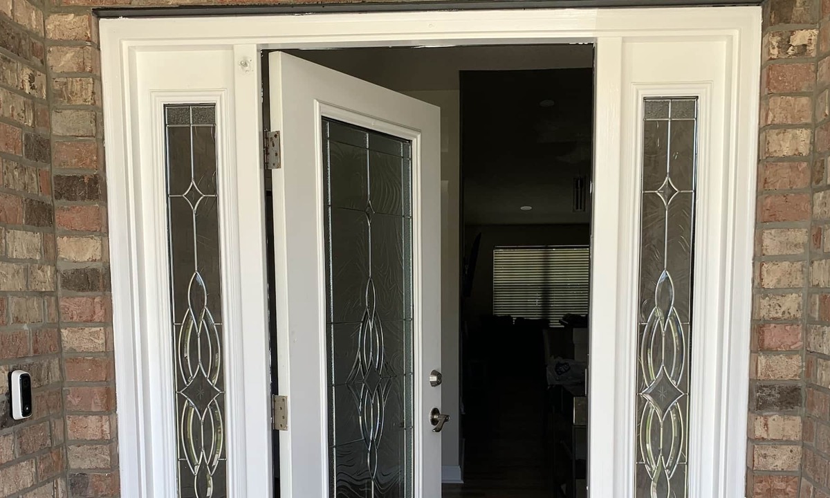 Westside House | Beautiful newly updated 4 bedroom home