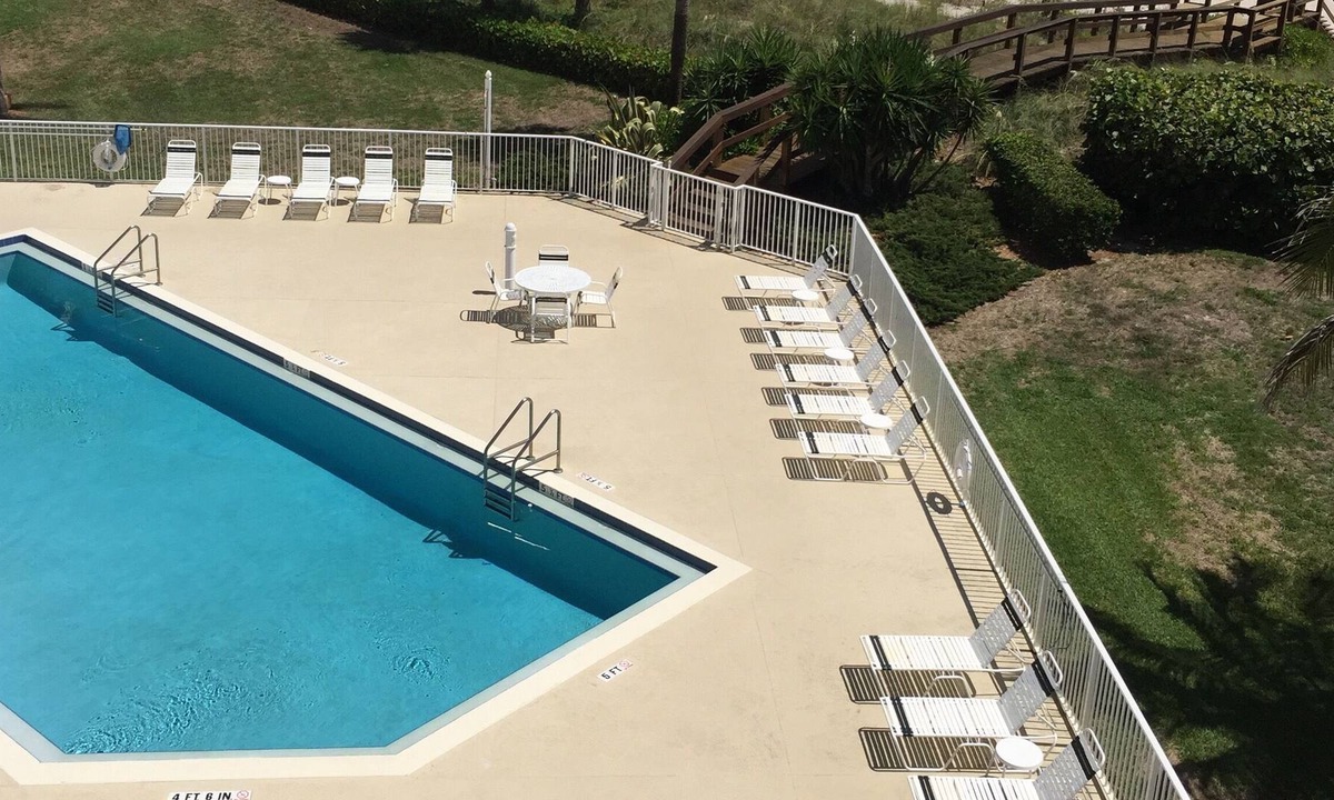 Central Beach Condo | Beautiful Oceanfront Condo