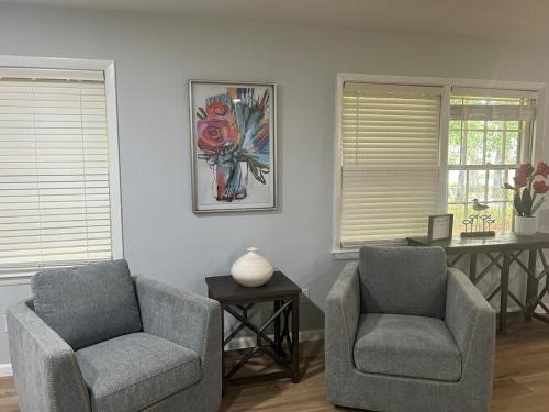 Carthage House | Bella Rose-Beautiful 4 Bedroom home great location