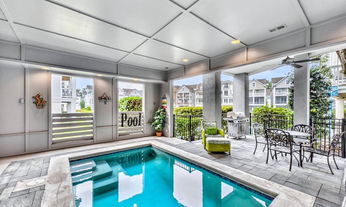 Folly Field House | Best House in the Neighborhood, Free Heated Pool, Elevator, Walk to Beach - 54 Sandcastle