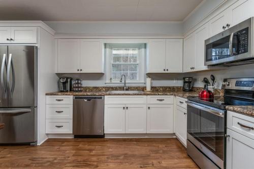 Brevard House | Bike Path Getaway in Town · On bike path, NEW KITCHEN,walk to St