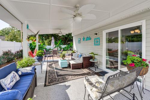 Bluffton House | Bluffton Getaway w/Fenced Yard: 7 Mi to Beach!