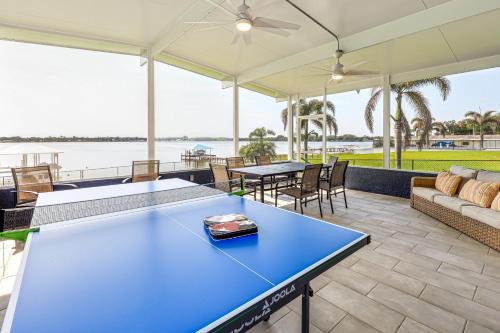 Sylvan Shores House | Boat Dock, Lounge Lanai! Lake Clay Group Retreat
