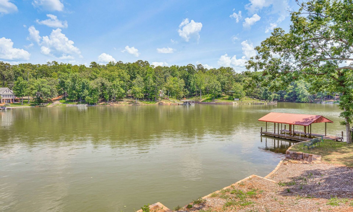 Lake Secession House | Boat, Fish & Relax: 5 Steps to Lake Secession!
