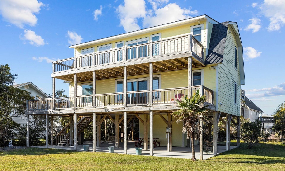 The Point House | Bonnie Dune| 4BR Coastal Getaway
