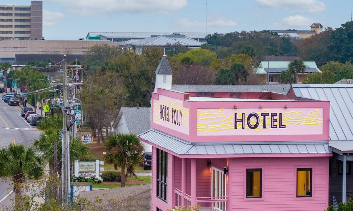 Folly Beach Hotel | Boutique Hotel Folly Room 5: King Deluxe Studio - cozy porch views of the Folly River ADA