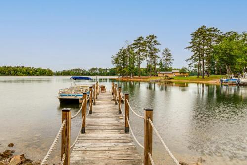 Chapin House | Bring Your Boat! Lake Murray Cabin w/Private Dock