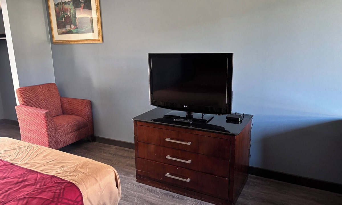 Augusta Hotel | Budget Inn Express