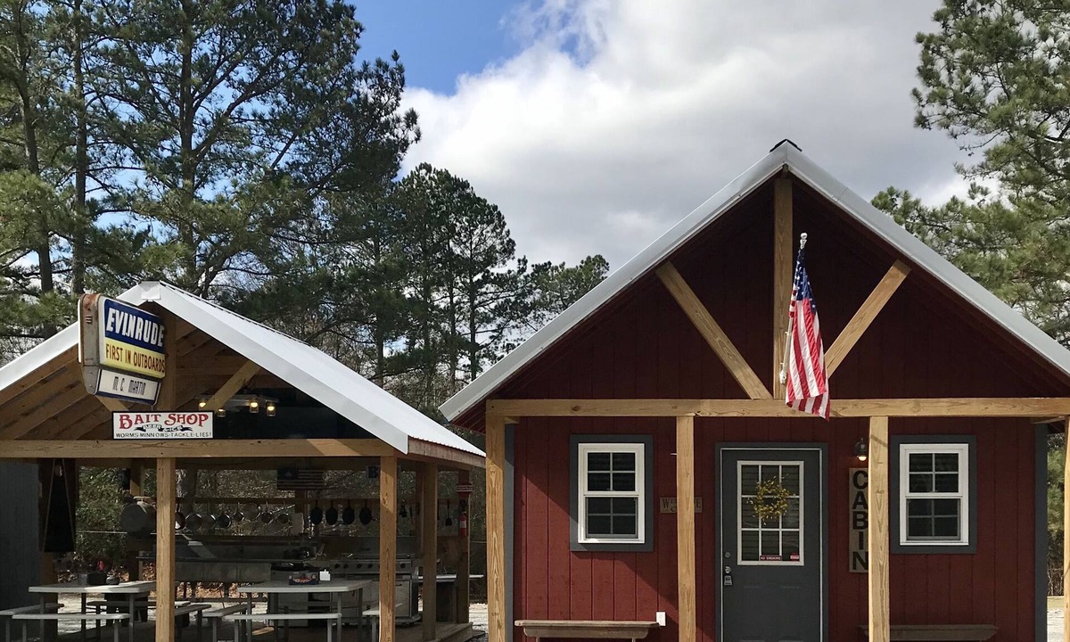 Townville Cabin | Cabin 2/LAKE HARTWELL/Green Pond&Broyles Lndgs/Clemson/Lockable Shelter w/power
