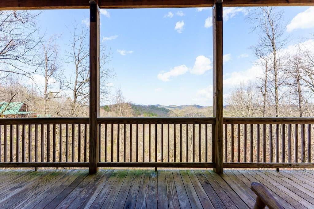 Gatlinburg - Pigeon Forge House | Caddy Shack: Mountain View, Pool Table