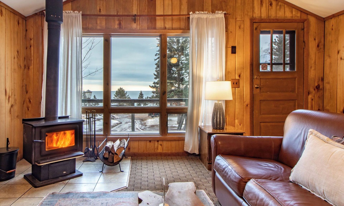 Lutsen Hotel | Cascade Lodge