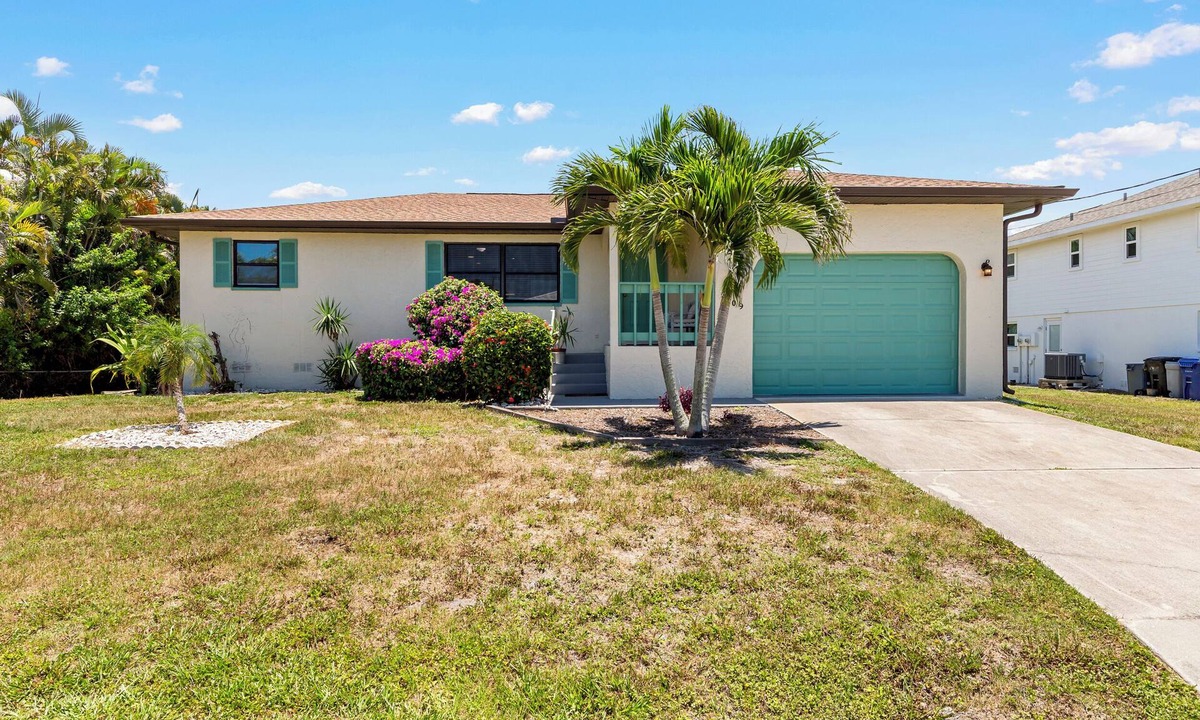 Laurel House | CASEY KEY- NOKOMIS BEACH HOUSE
