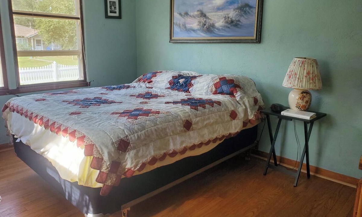 New Smyrna Beach House | Charming 2-bedroom house in welcoming New Smyrna Beach, just 7 miles to beaches