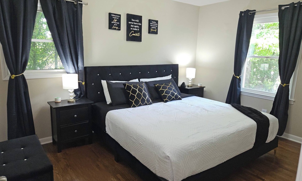 Dentsville House | Charming 2-bedroom house with WiFi, AC in enjoyable Columbia