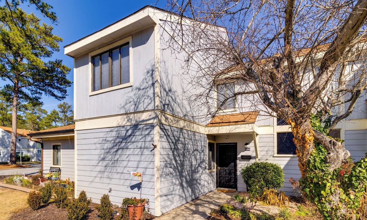 Forest Acres Condo | Charming 3-bedroom condo minutes away from Ft Jackson Army Training Base
